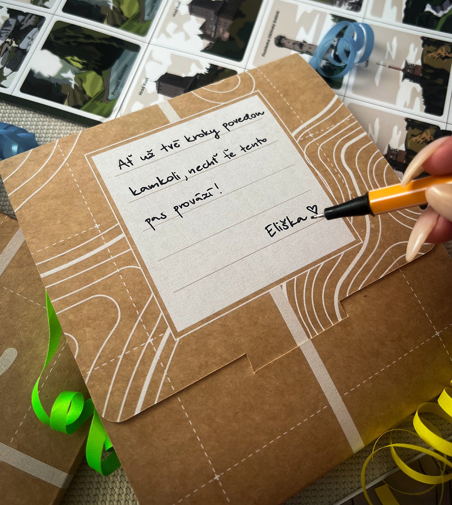 Dárkový přebal na pas