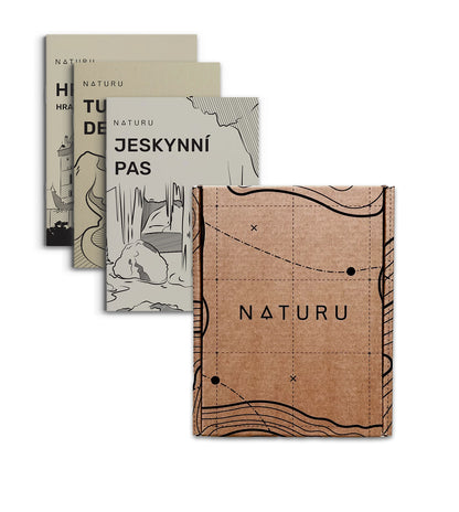 Trojset turistických pasů